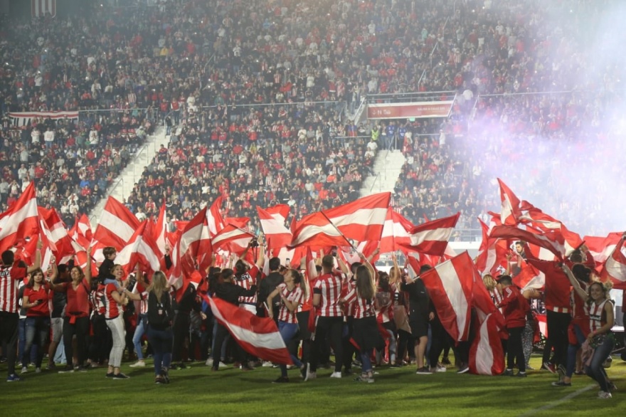 HORA DE OPINION – Estudiantes De La Plata Inauguró Su Nuevo Estadio En ...