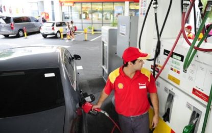 Otro golpe al bolsillo: Shell aumenta un 3,8% el precio de sus combustibles