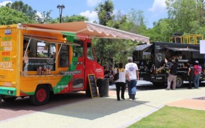 Se habilitaron los “food trucks” en Santa Rosa