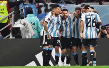 Argentina venció a Australia y se medirá con Países Bajos en cuartos de final